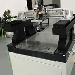 X Y Z軸直線模組在異形插件上的應(yīng)用